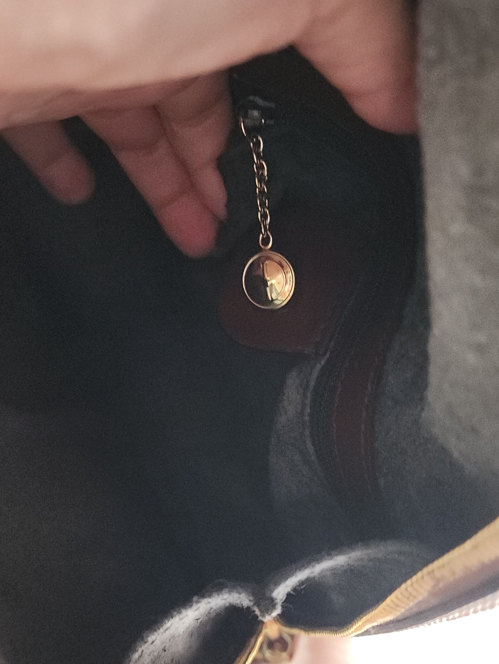 GUCCI Brown Leather Backpack with Gold Hardware - Picture 7 of 12